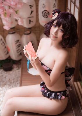 gogo欧美裸体艺术大胆_720高清完整版